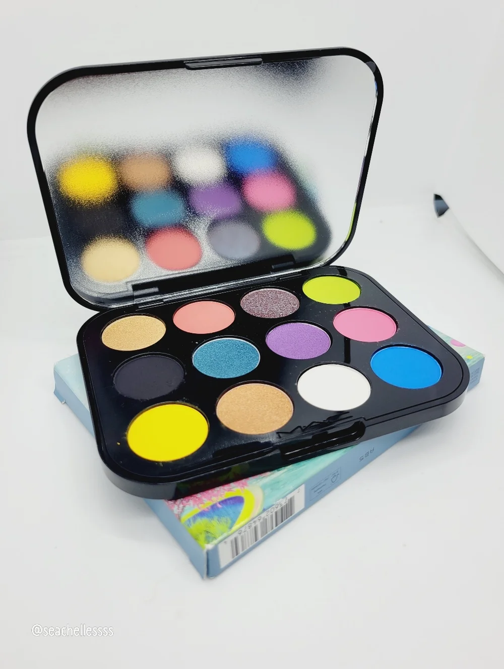 Mac Connect In Color Hi-Fi Color Eyeshadow Palette Brand New In Box Brights
